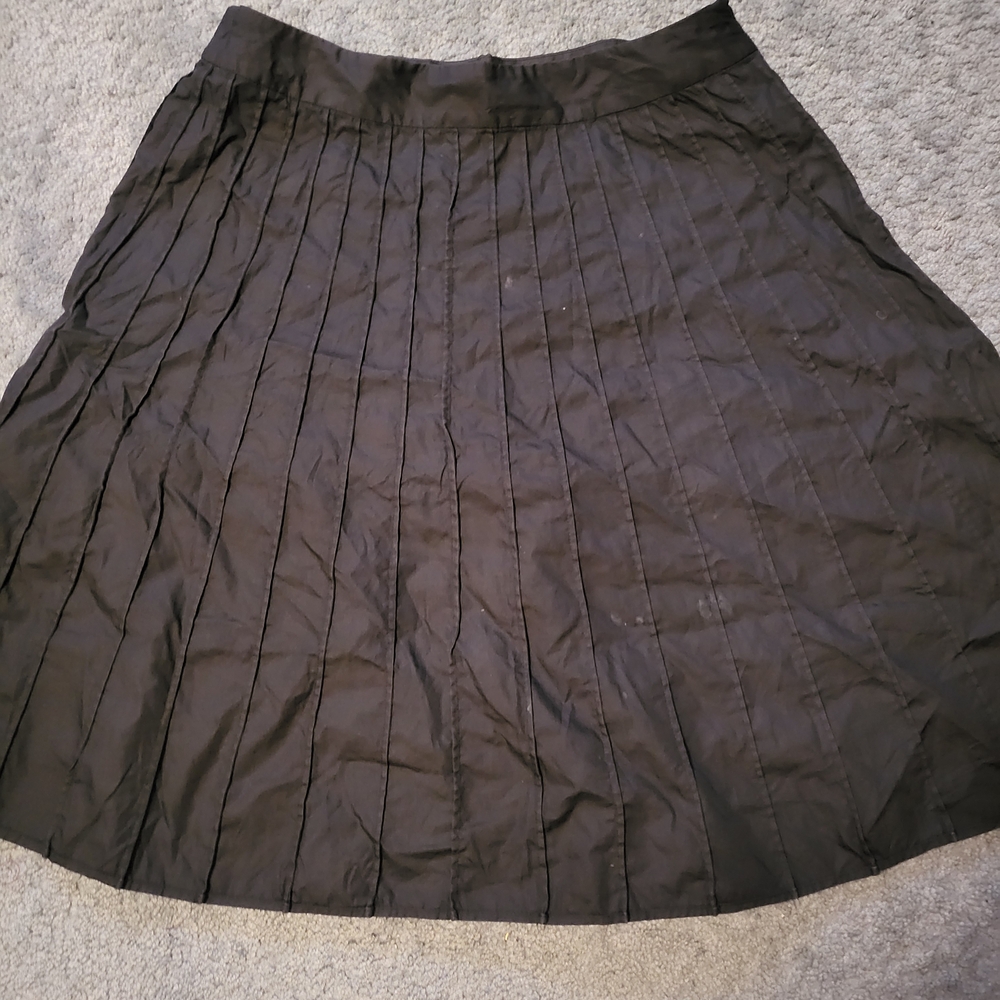 Club Monaco Black Pleated Midi Skirt